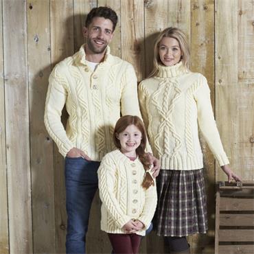 Pattern 5589 Sweaters and Cardigans in Aran