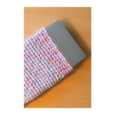 Hoooked Laptop Cover Crochet Pattern in Zpagetti