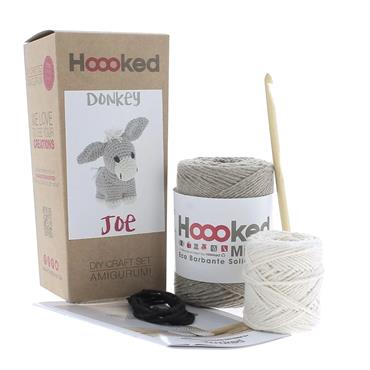 Hoooked Amigurumi Joe Donkey DIY Crochet Set