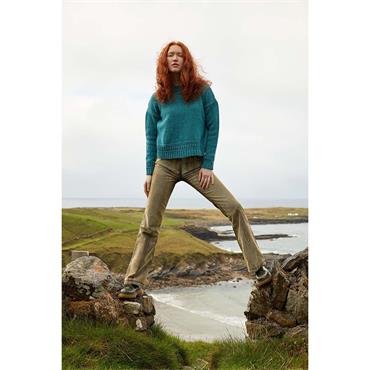 Punto 87 Book - Spirit of Donegal - 18 Modern Aran Style Designs 
