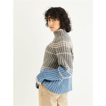 Sirdar 10295 Booklet - Sweater and Scarf in DK