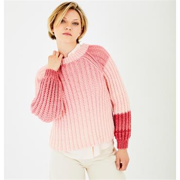Stylecraft Pattern 10187 Sweater, Headband & Scarf in Horizon Chunky