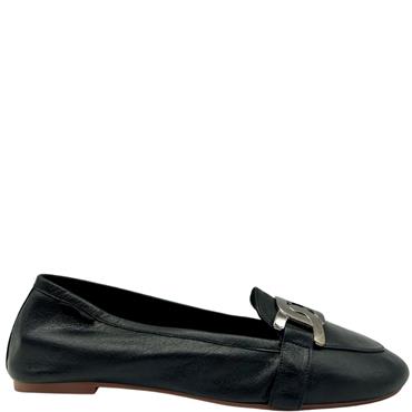 CARMELA WOMENS CHAIN FLAT SLIP ON SHOE - BLACK
