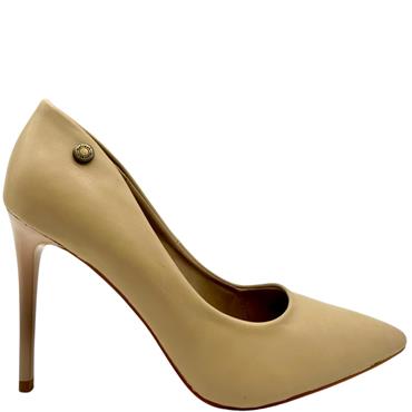 REFRESH WOMENS POINT TOE COURT SHOE - BEIGE