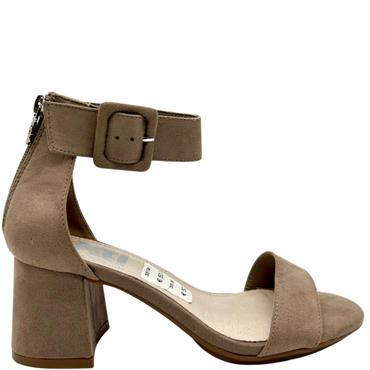 XTI WOMENS HEEL IN ANKLE STRAP SANDAL - TAUPE SUEDE