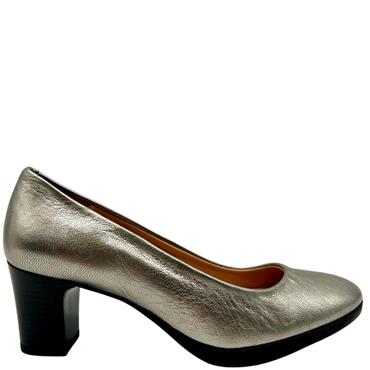 MAJA LOW HEEL COURT SHOE - STONE