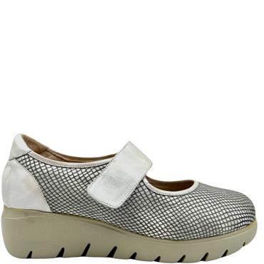DR CUTILLAS WOMENS VELCRO STRAP SHOE - WHITE