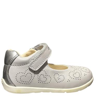 GEOX GIRLS VEL STRAP HEART SHOE - WHITE SILVER