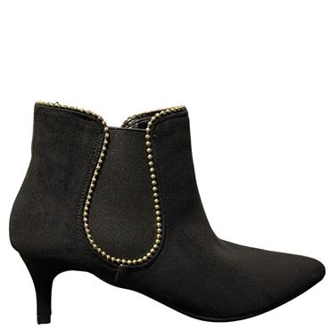 MILLIE LDS GOLD STUD GUSSET ANKLE BT - BLACK