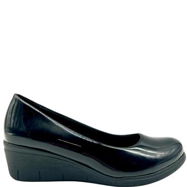 NINE TO FIVE WOMENS WEDGE COURT SHOE - BLACK PATENT