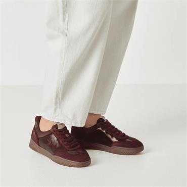Tamaris Fair Easy On T Toe Trainer - Merlot