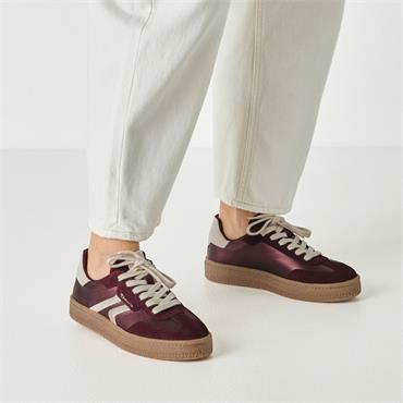 Tamaris Nakja Retro Gumsole Trainer - Bordo Metallic