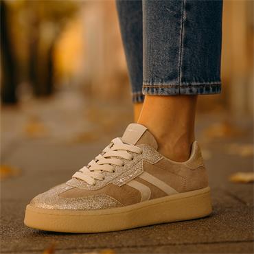 Tamaris Nakja Retro Gumsole Trainer - Sand Glam