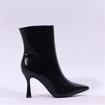 Tamaris Gabbe High Heel Point Ankle Boot - Black
