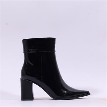 Tamaris Loulia Point Toe Block Heel Boot - Black