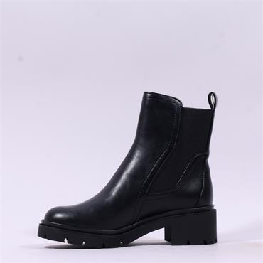 Tamaris Selmira Chunky Chelsea Boot - Black