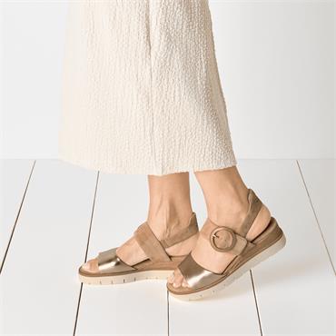Tamaris Michi Wedge Ring Buckle Sandal - Tan Combi
