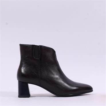 Ara Audrey Flare Block Heel Ankle Boot - Brown Leather