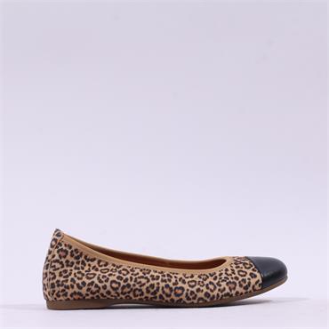 Gabor Janelle Toe Cap Pump - Leopard Skin