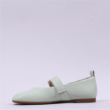Gabor Intuition Buckle Flat Shoe - Pistachio