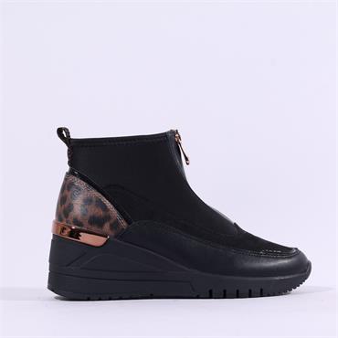 Marco Tozzi Magana Front Zip Wedge - Black Leopard