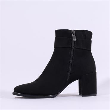 Marco Tozzi Angio Square Buckle Boot - Black Combi