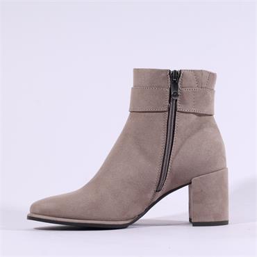 Marco Tozzi Angio Square Buckle Boot - Stone