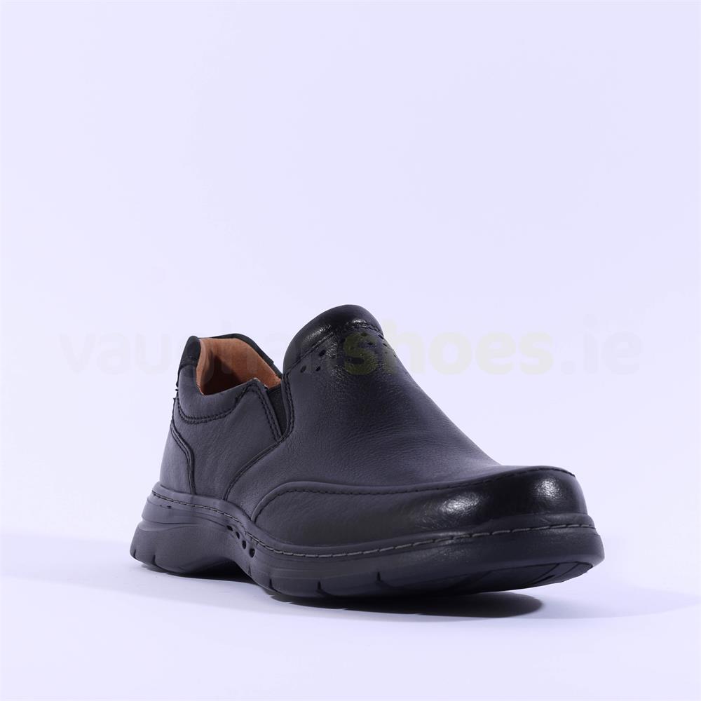 un brawley step black leather