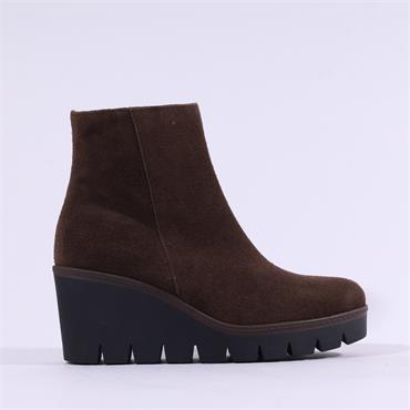 Gabor Utopia Platform Wedge Boot - Brown Suede