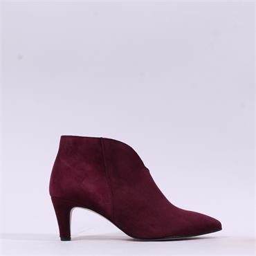 Gabor Terri Pointed V Cut Ankle Boot - Mulberry Suede