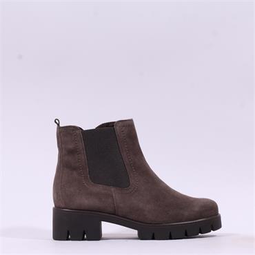 Gabor Bodo Chunky Sole Gusset Boot - Brown Suede