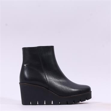 Gabor Utopia Platform Wedge Ankle Boot - Black Leather