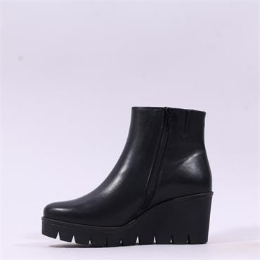 Gabor Utopia Platform Wedge Ankle Boot - Black Leather