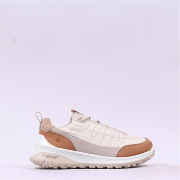 Ecco Women Ult-Trn Waterproof Trainer - Cashmere