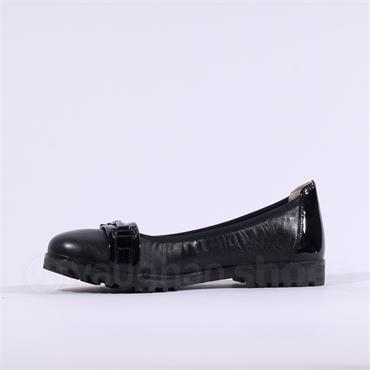 Caprice Vivian Link Slip On Shoe - Black Combi