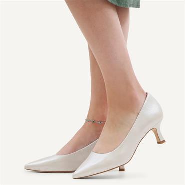Caprice Gillian Pointed Toe Mid Heel - Off White