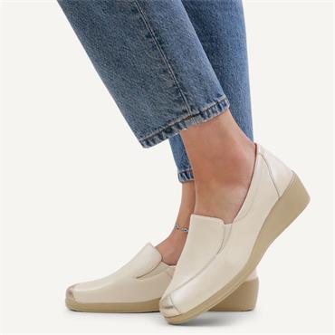 Caprice Finja Slip On Wedge - Cream Leather