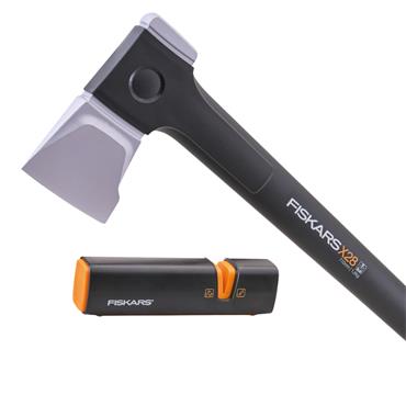 Fiskars Splitting Axe And Sharpner