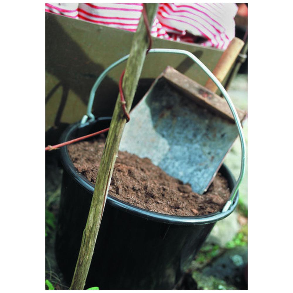 Black Industrial Muck Bucket 20 Litre 040838 Heavins.ie