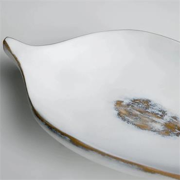 HAMPTON ORNAMENTAL PLATE WHITE