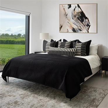 ERIN 130 X 270CM BLACK