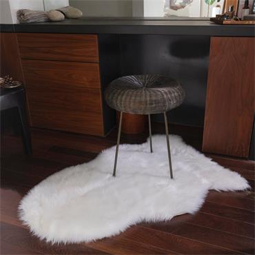 Auckland Faux Sheepskin White 070x100cm