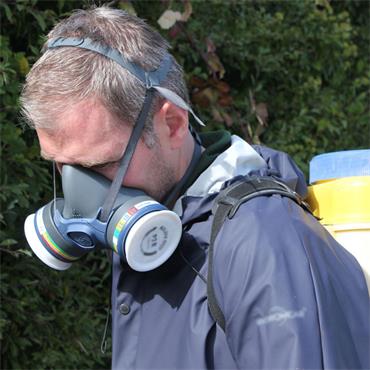 Moldex 7000 Half Face Respirator With Filters