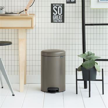 Brabantia Newlcon 12L Platinum Bin