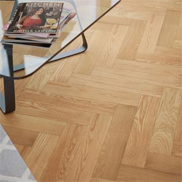Mountain Rustic Oak Herringbone Flooring 90x14mm (Per Pack)