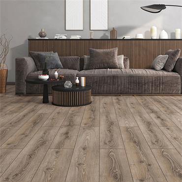 Normandy Oak Laminate Flooring 8mm (Per Pack)