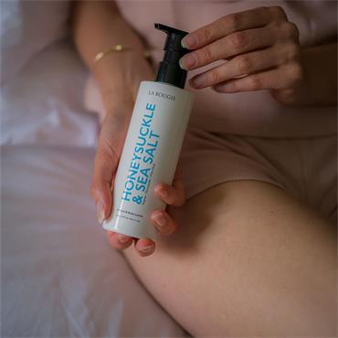 La Bougie Honeysuckle & Sea Salt Body Lotion
