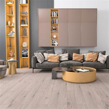 Dibek Oak Laminate Flooring 10mm (Per Pack)