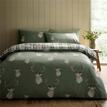 Stag Soft Green Quilt Set