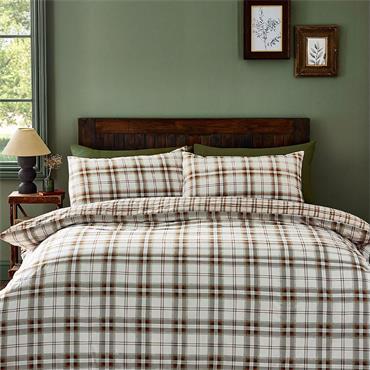 Kelso Burnt Orange Quilt Set